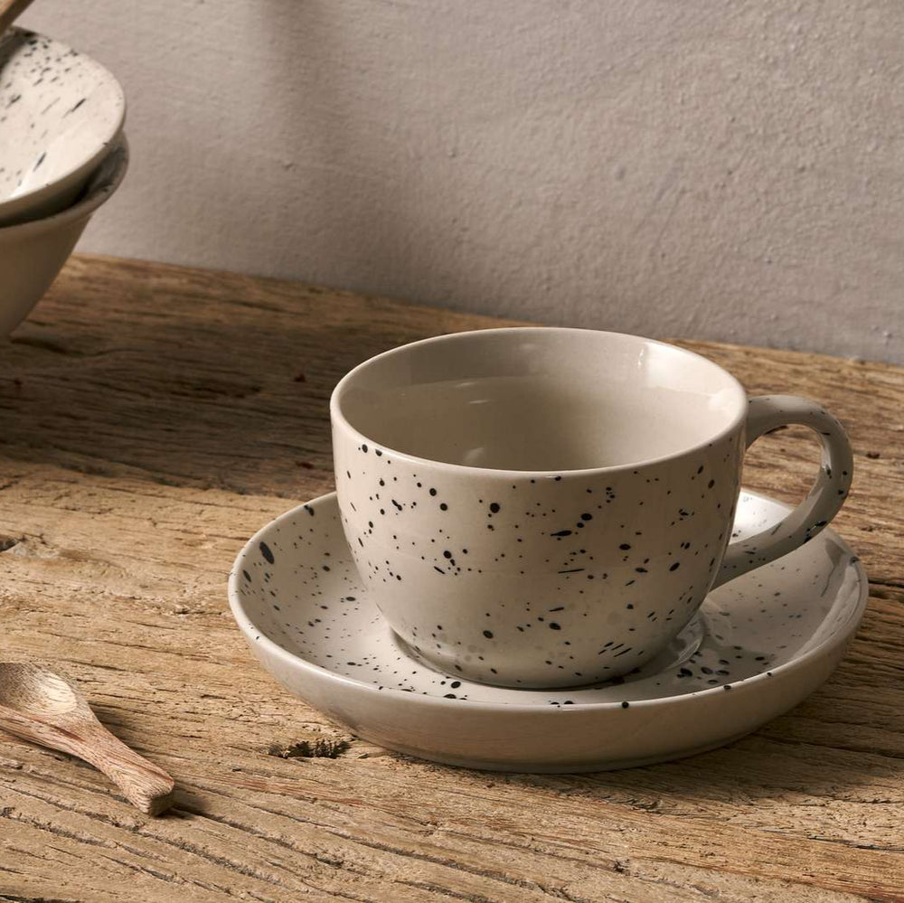 AMA SPLATTER CUP & SAUCER
