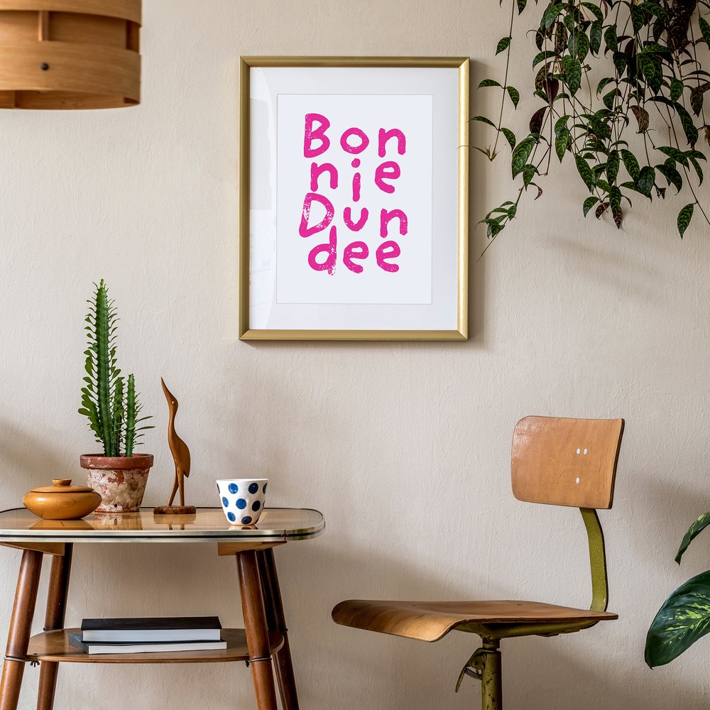 BONNIE DUNDEE PRINT