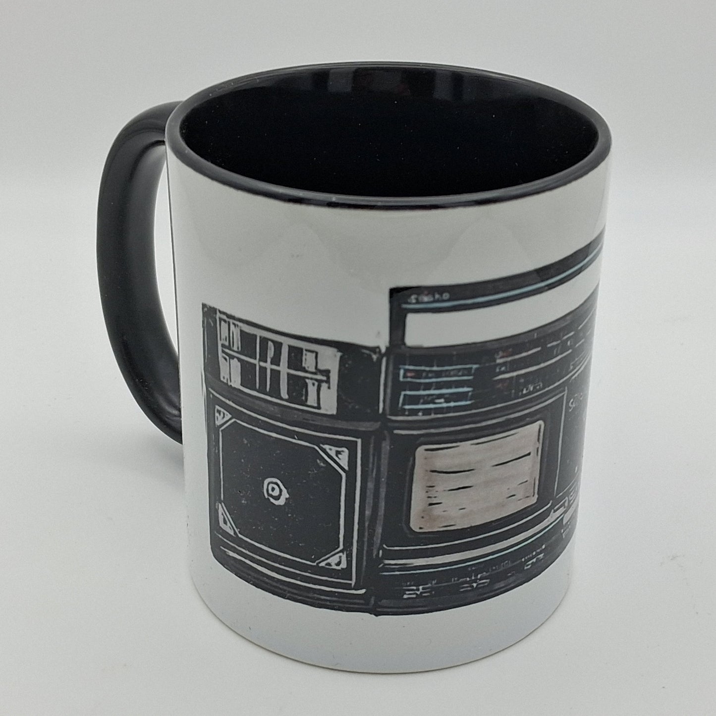 BOOMBOX MUG