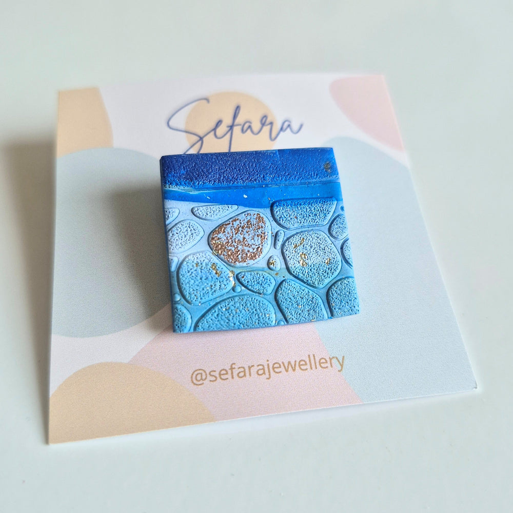 SQUARE BROOCHES