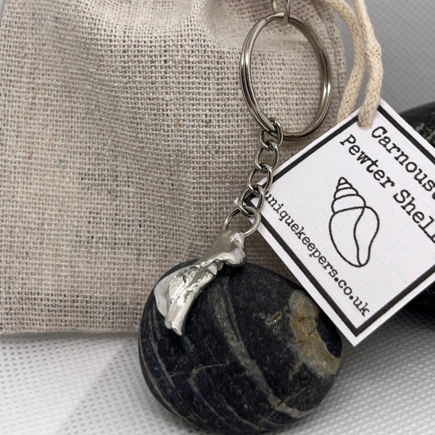 Pewter shell keyring handmade in Scotland cast from real shells gift bag