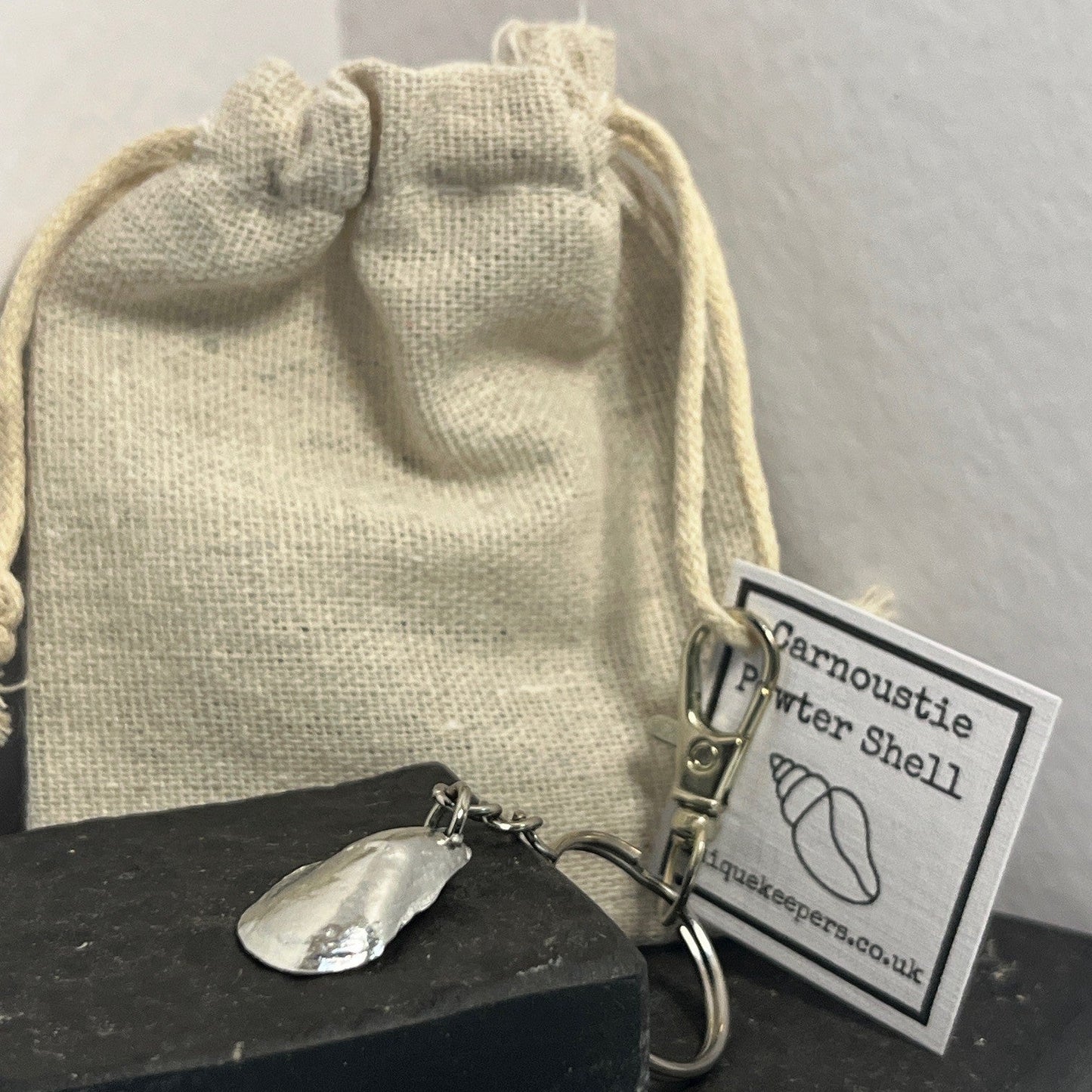 Pewter shell keyring handmade in Scotland cast from real shells gift bag