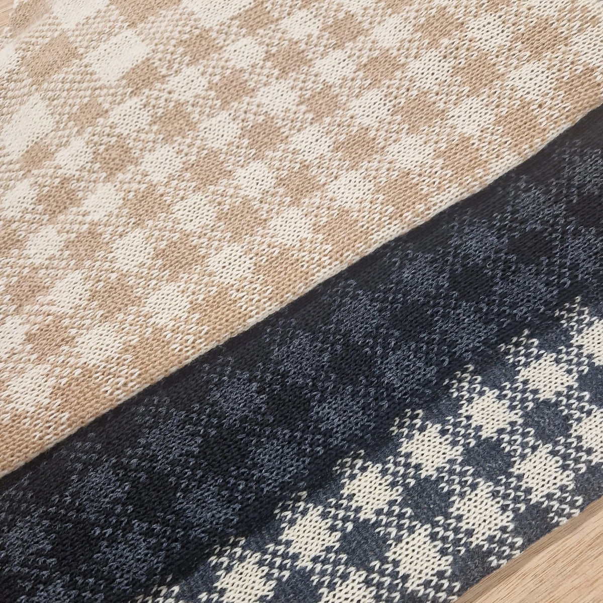 Jo-AMI reversible check lambswool neckerchief knitted and hand finished in Dundee Scotland
