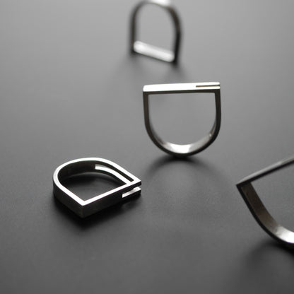 CORNER CUT OUT D SHAPED RING