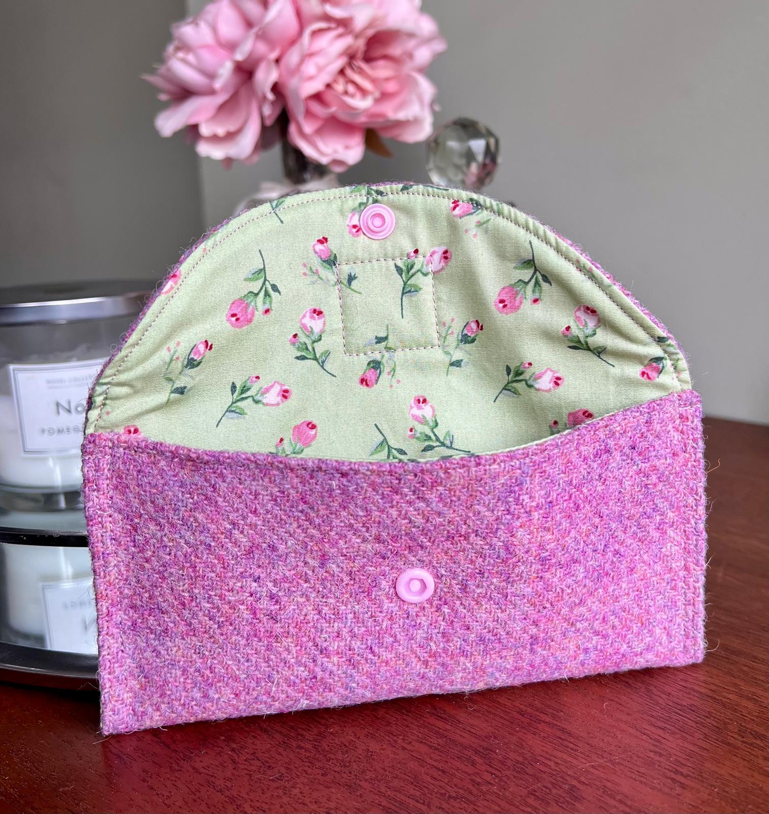 Harris Tweed glasses case soft pouch handmade with stud fastening