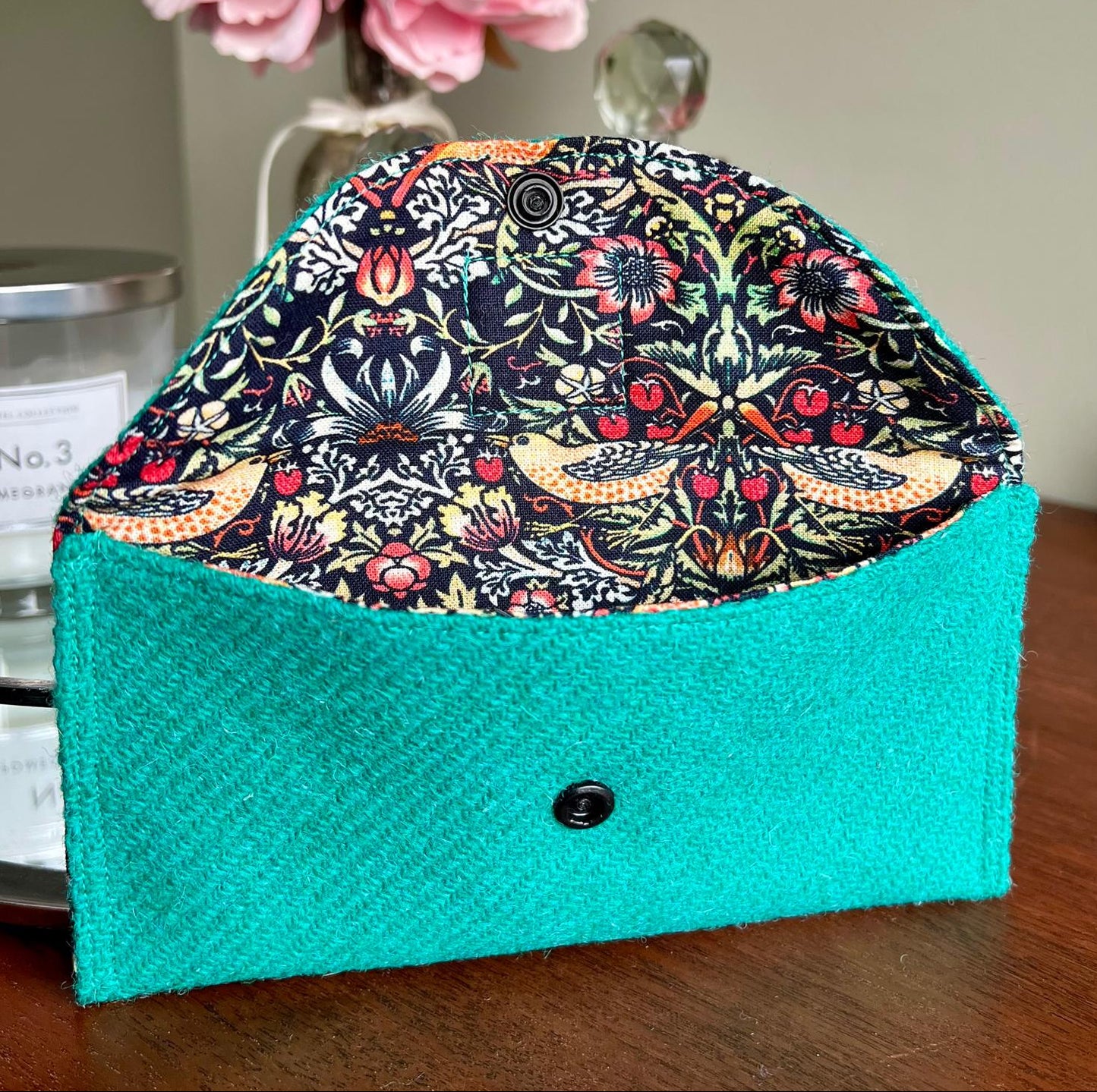 Harris Tweed glasses case soft pouch handmade with stud fastening