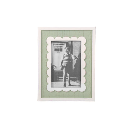 SCALLOPED GREEN PHOTO FRAME
