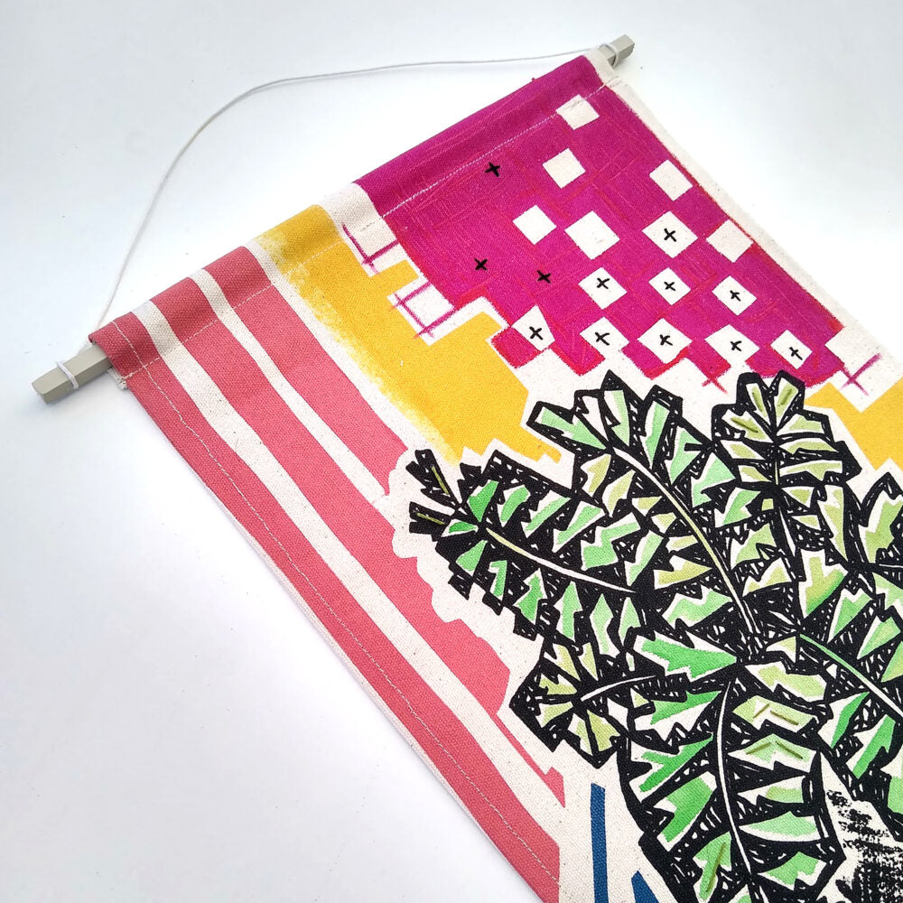 MINI WALL HANGINGS