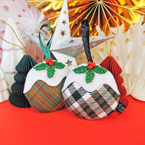 TARTAN CHRISTMAS PUDDING DECORATION