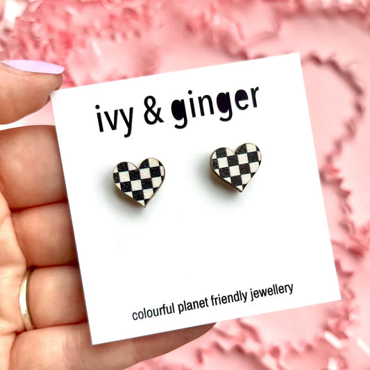 CHECKERBOARD PRINT HEART STUDS