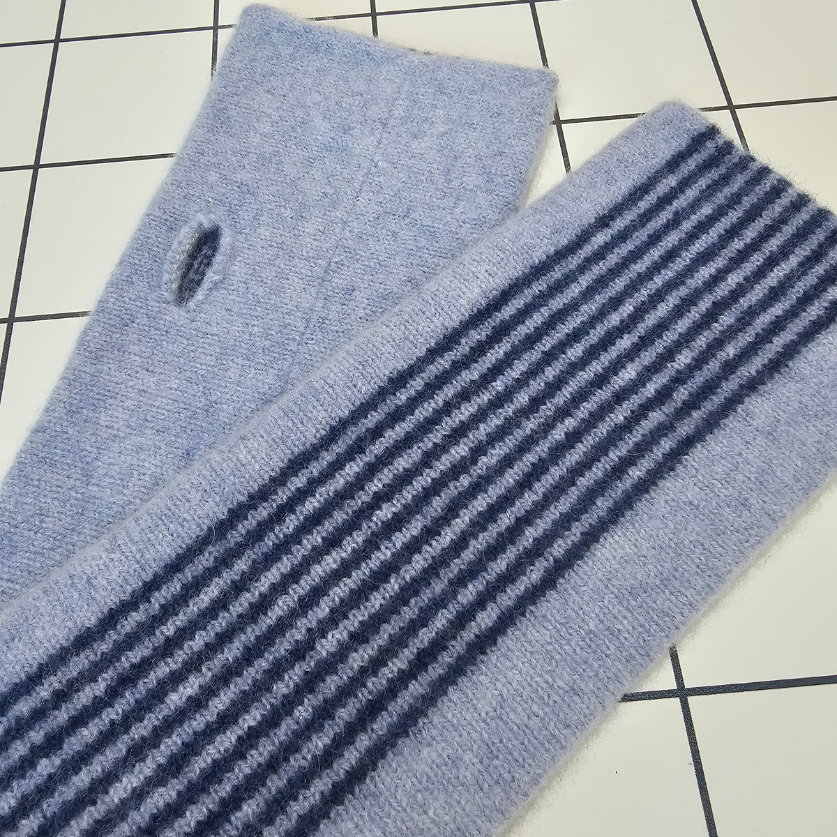Mitchell + Black lambswool fingerless mitts with thumb holes, handcrafted in Scotland