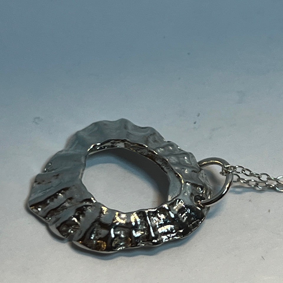PEWTER SHELL PENDANT