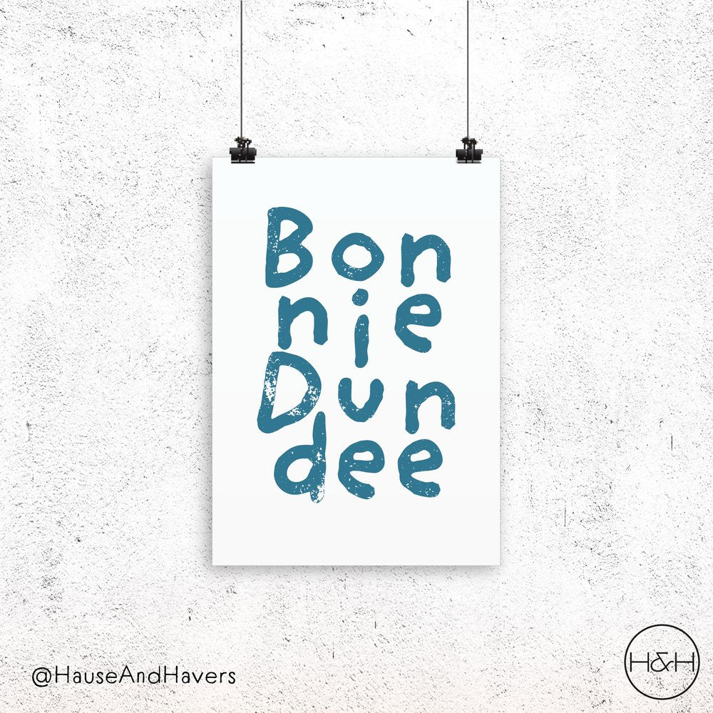 BONNIE DUNDEE PRINT