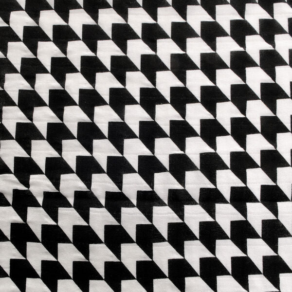 BLACK AND WHITE MUSLIN SET