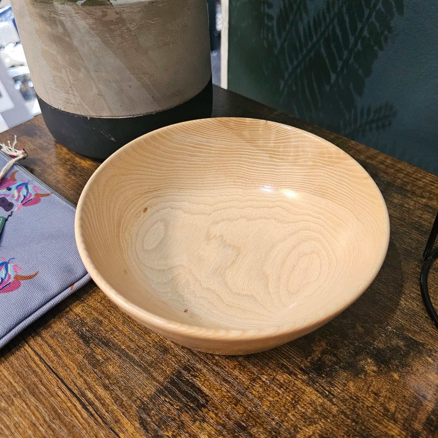 Medium wooden Ash bowl handmade in Carnoustie by John Dowie