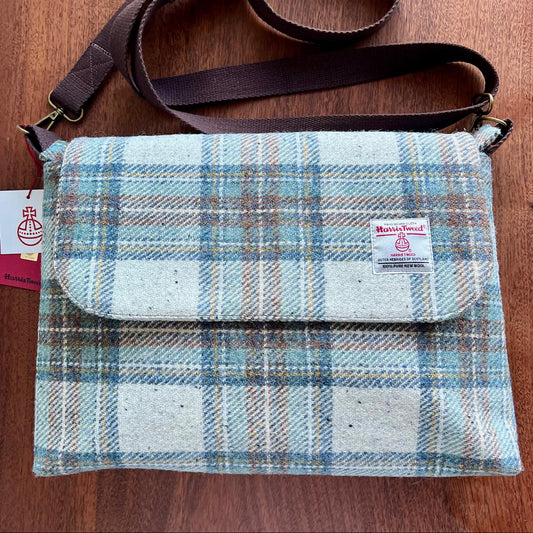 Harris Tweed messenger bag handmade in Scotland with adjustable strap