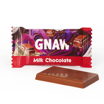 Gnaw 15g mini milk chocolate bar made with single-origin Colombian cocoa and smooth creamy milk chocolate