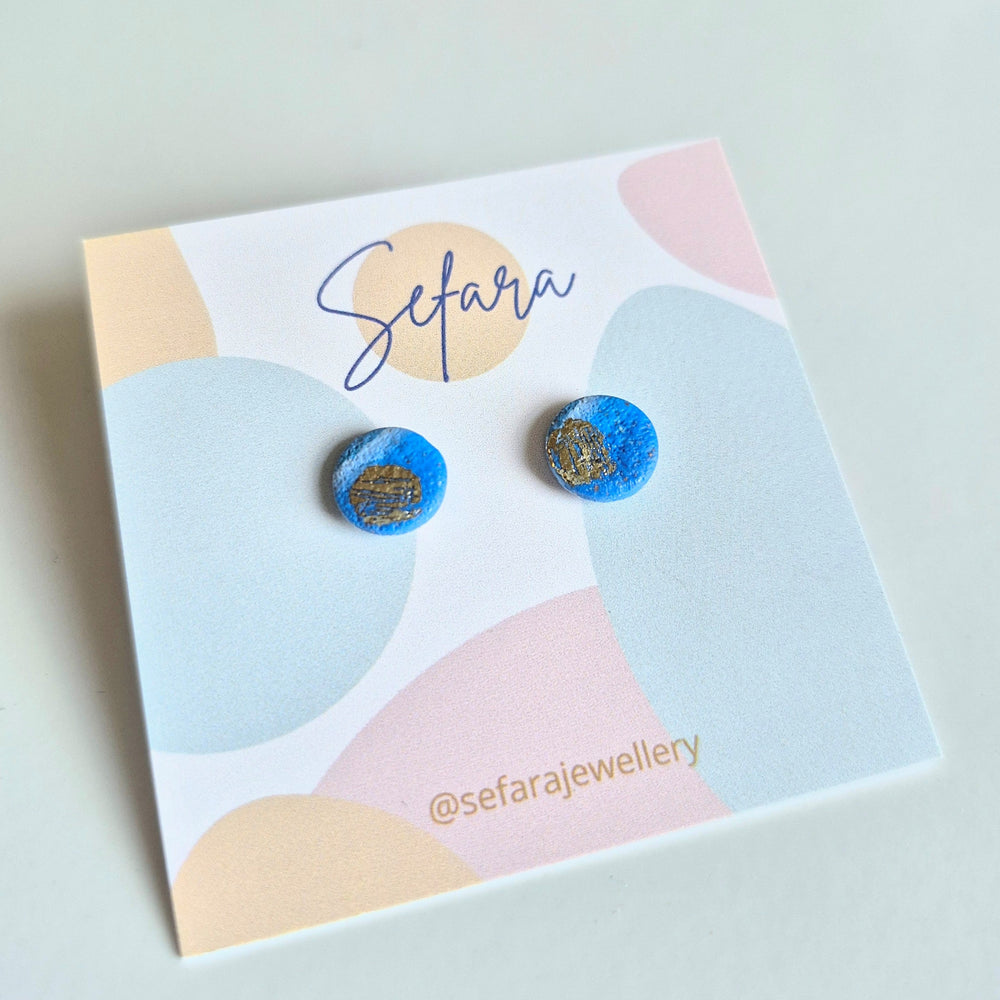 SMALL ROUND STUDS
