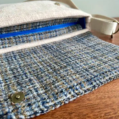 Harris Tweed small messenger bag handmade in Scotland with adjustable strap
