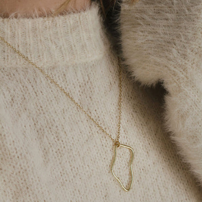 ORLA NECKLACE