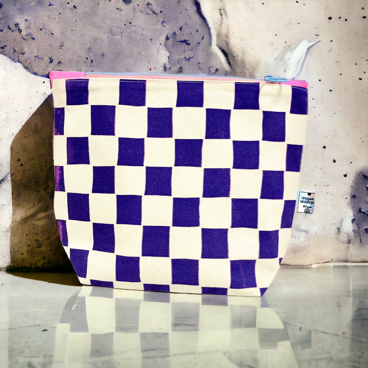 LARGE COSMETIC BAG