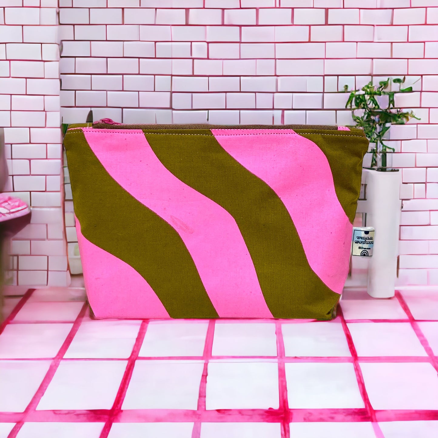 SMALL COSMETIC BAG