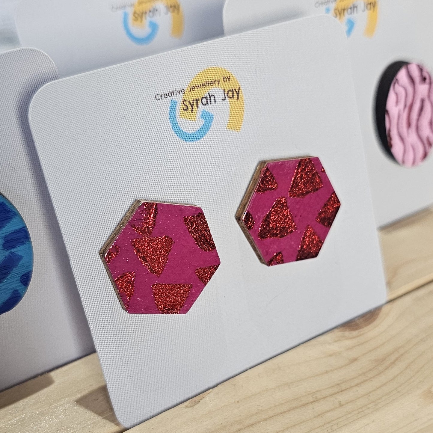 GEO BLOCK MEDIUM METALLIC STUDS