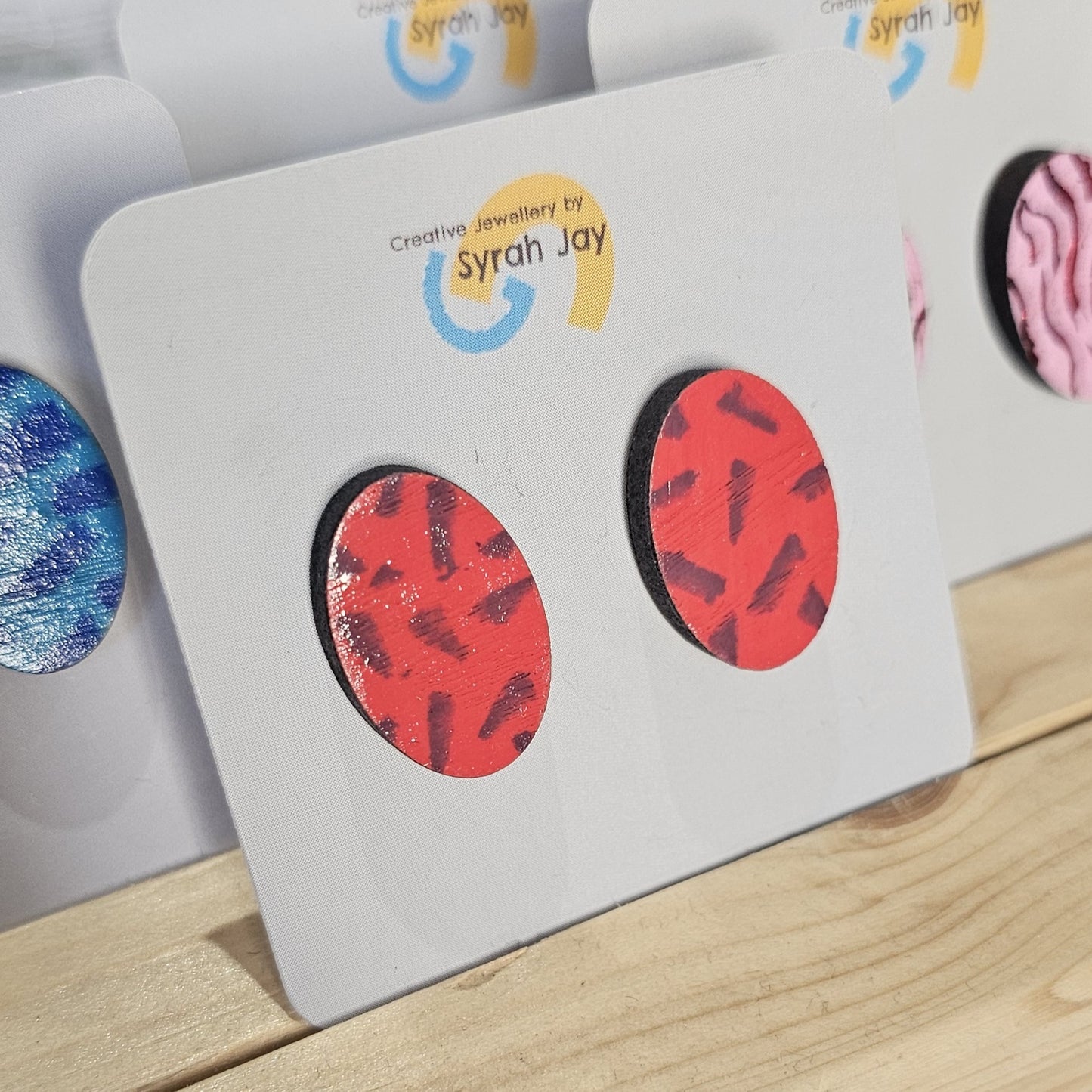 GEO BLOCK MEDIUM METALLIC STUDS