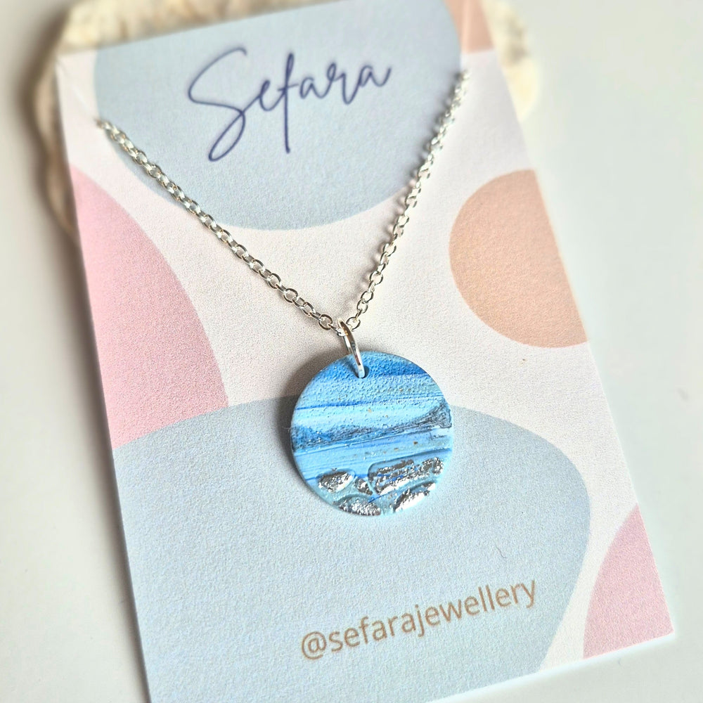SMALL ROUND PENDANT