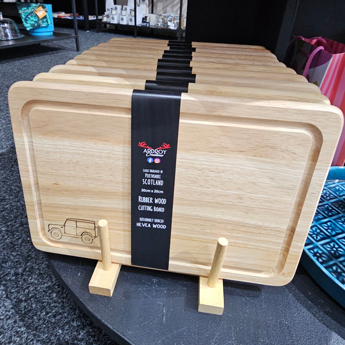 Ardroy Creations Scottish rubberwood boards measuring 30 x 20cm, featuring engraved Stag, Highland Coo, Thistle, Puffin, Red Squirrel and Landrover designs.
