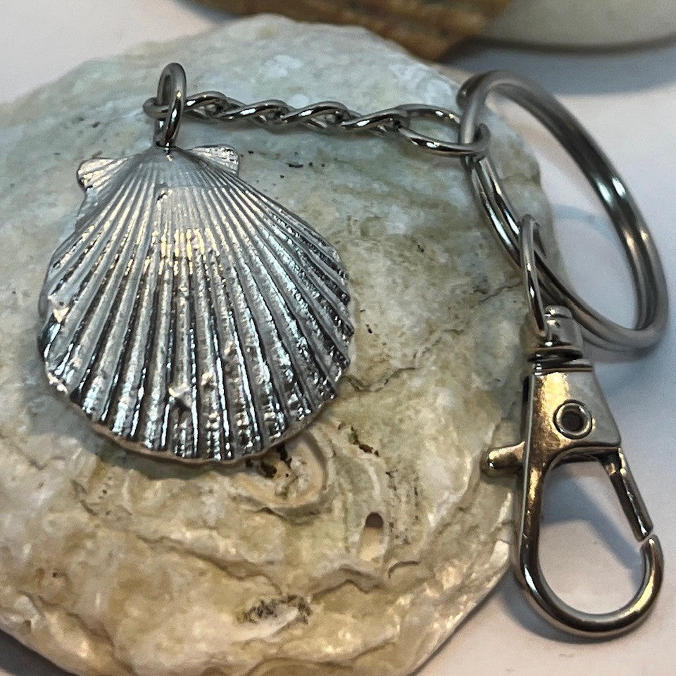 Pewter shell keyring handmade in Scotland cast from real shells gift bag