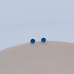 SMALL CIRCLE STUDS