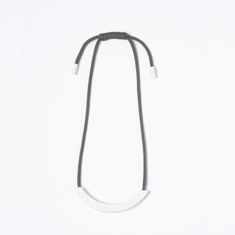 WHITE/DARK GREY KNOT NECKLACE