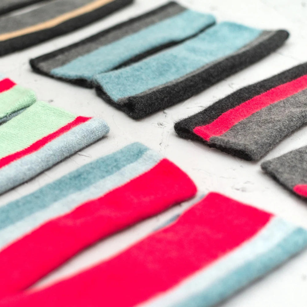 WRIST WARMERS