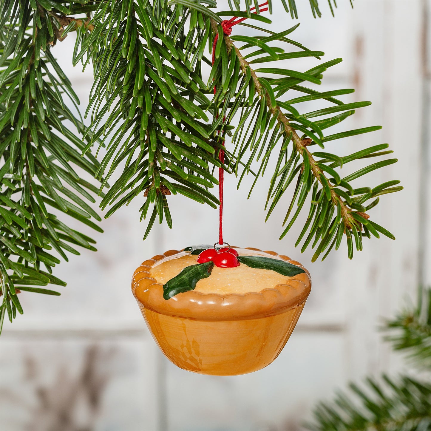 MINCE PIE CERAMIC HANGING DECORATION