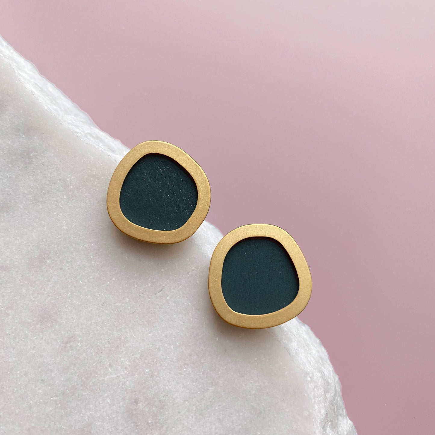 Coloured and gold circle stud earrings with nickel-free silver-plated posts, 1.5cm