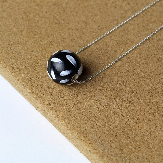 SINGLE BALL NECKLACE