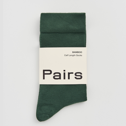 PAIRS Scotland Bamboo socks in Glen Green highlighting their soft texture.
