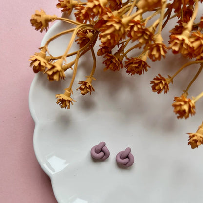 KNOT STUDS