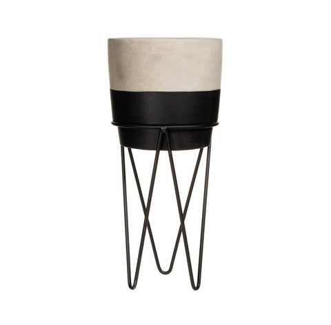 BLACK DIP PLANTER WITH WIRE STAND