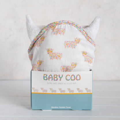 HIGHLAND COO BAMBOO HOODED TOWEL